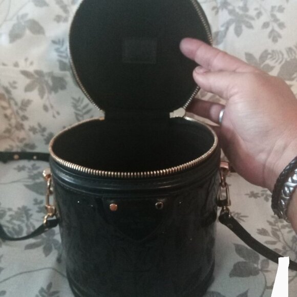 Luis Vuitton black Patent Learher vernis Cannes - Picture 5 of 5